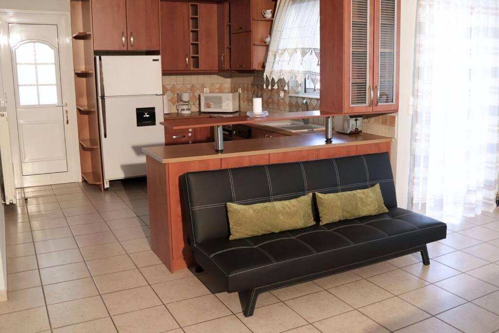Fina'S House Villa Corinth Екстериор снимка